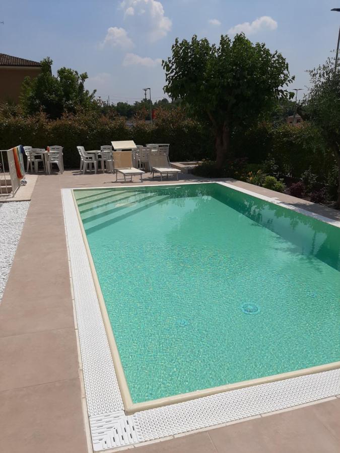 Villa Luisa Rooms And Breakfast Песк'єра-дель-Гарда Екстер'єр фото